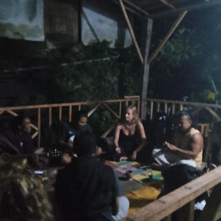 Citra Homestay Tetebatu Exterior foto