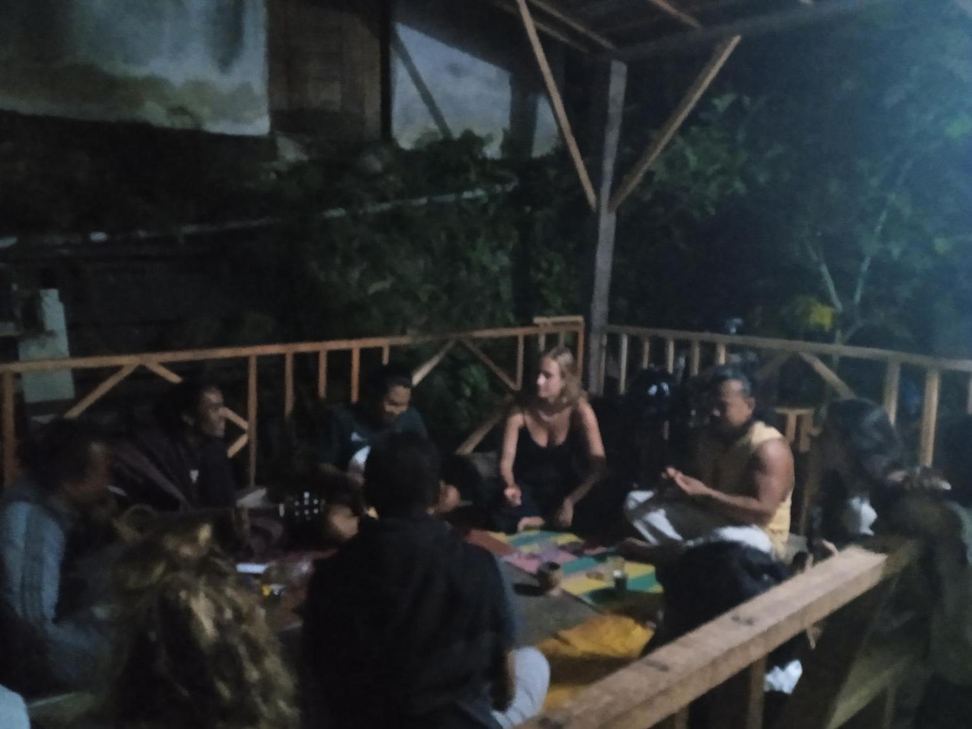 Citra Homestay Tetebatu Exterior foto
